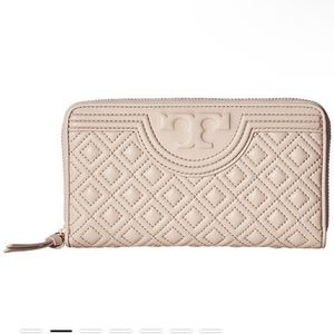 Tory Burch Fleming Zip Wallet